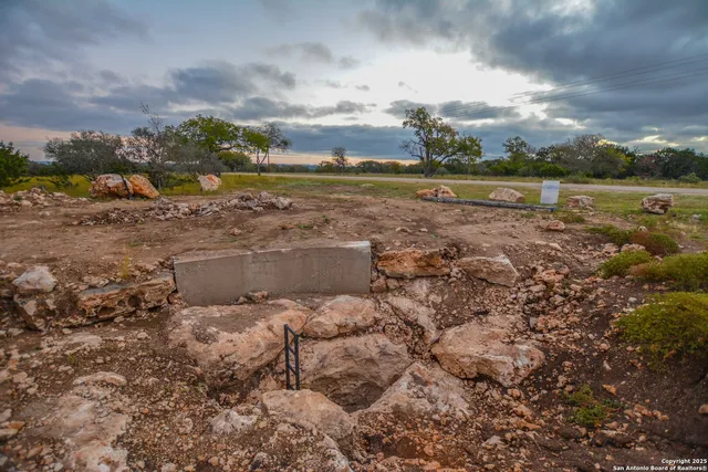 $15,000,000 | 605 Farm To Market Road 474, Boerne, TX 78006