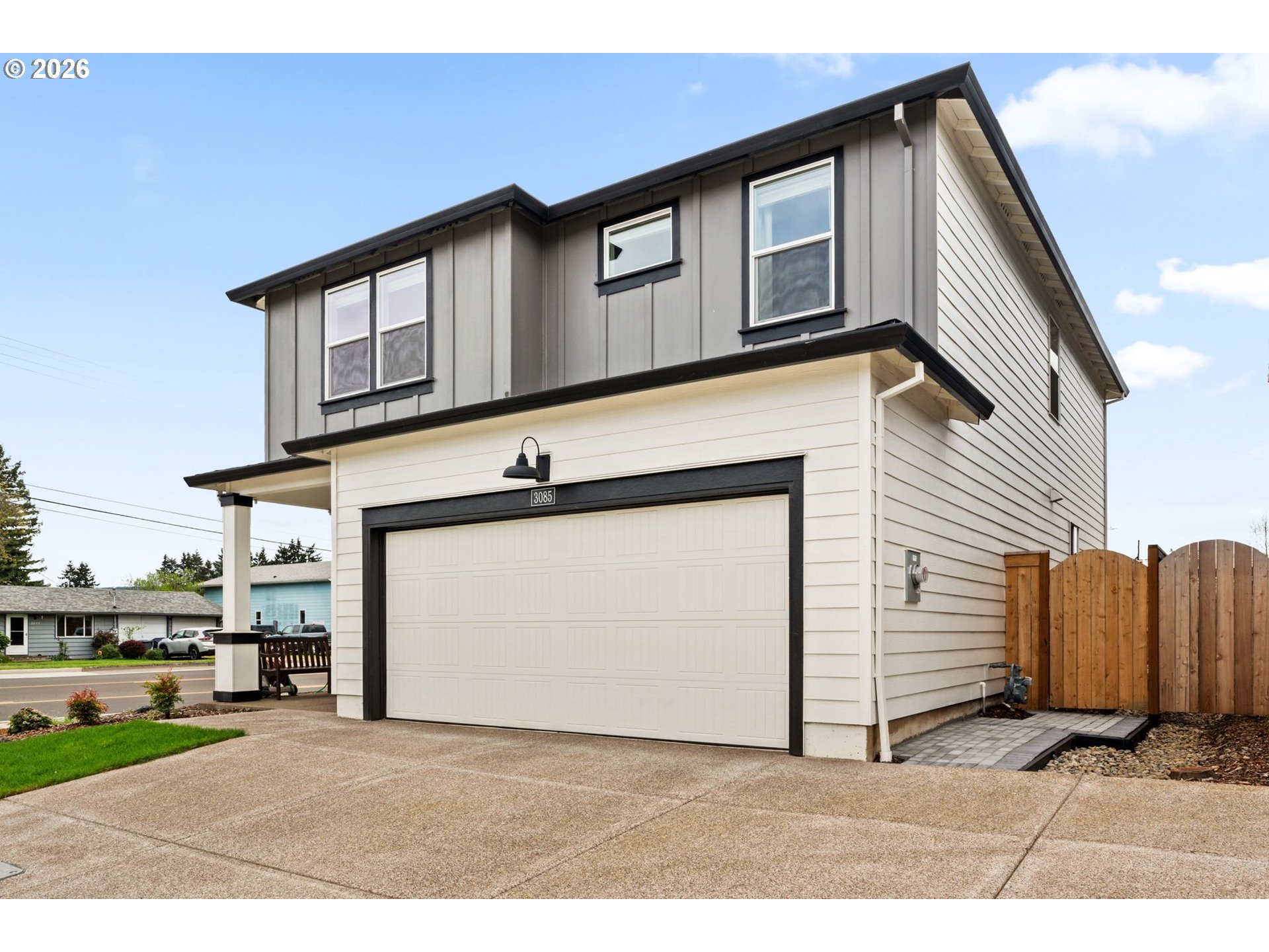 3085 U Street Springfield, OR 97477 - Photo 2 of 35