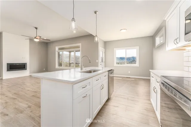 $414,900 | 482 Sunny Brooke Lane, Chelan, WA 98816