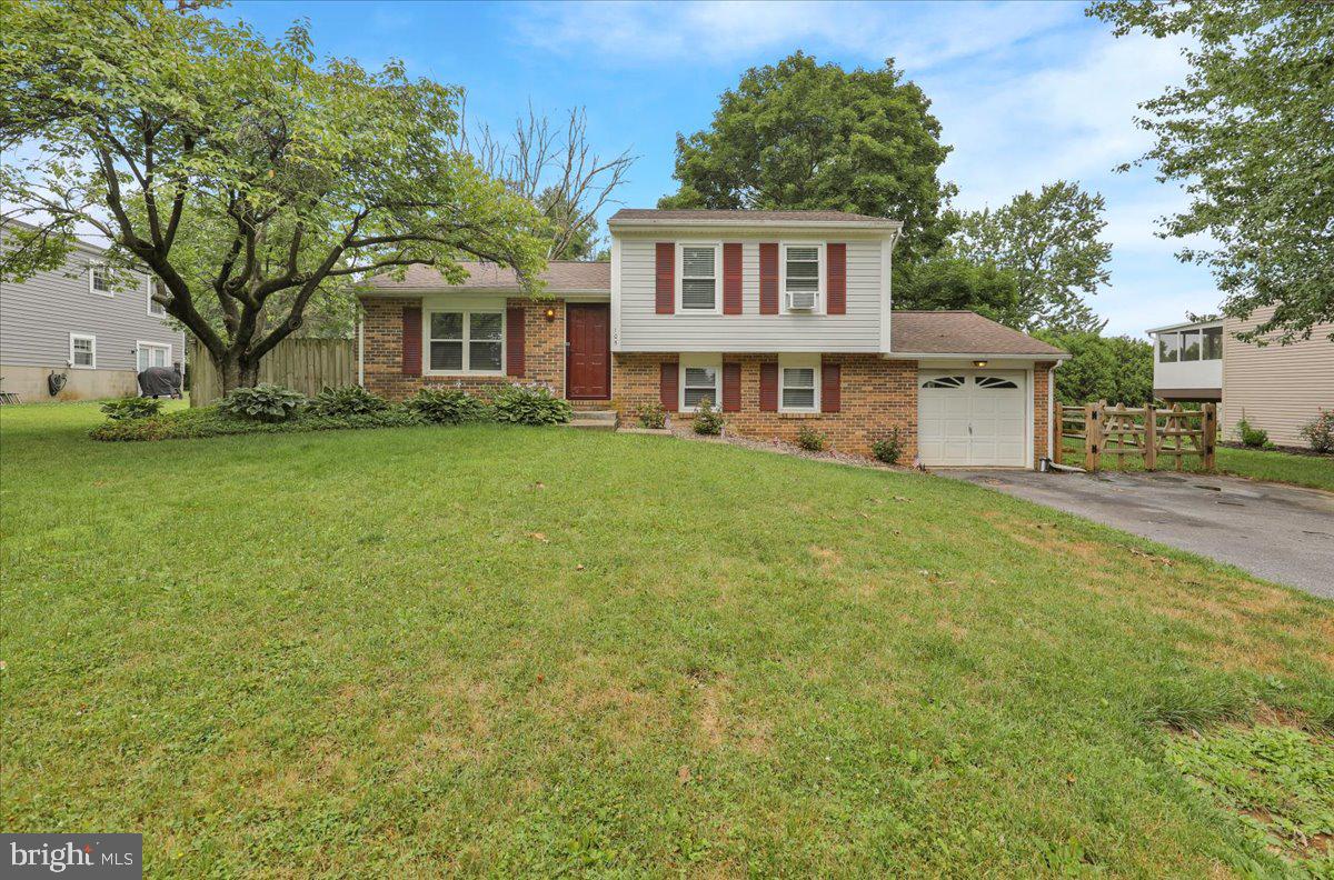 105 Autumn Drive Lititz, PA 17543 - Photo 1 of 38