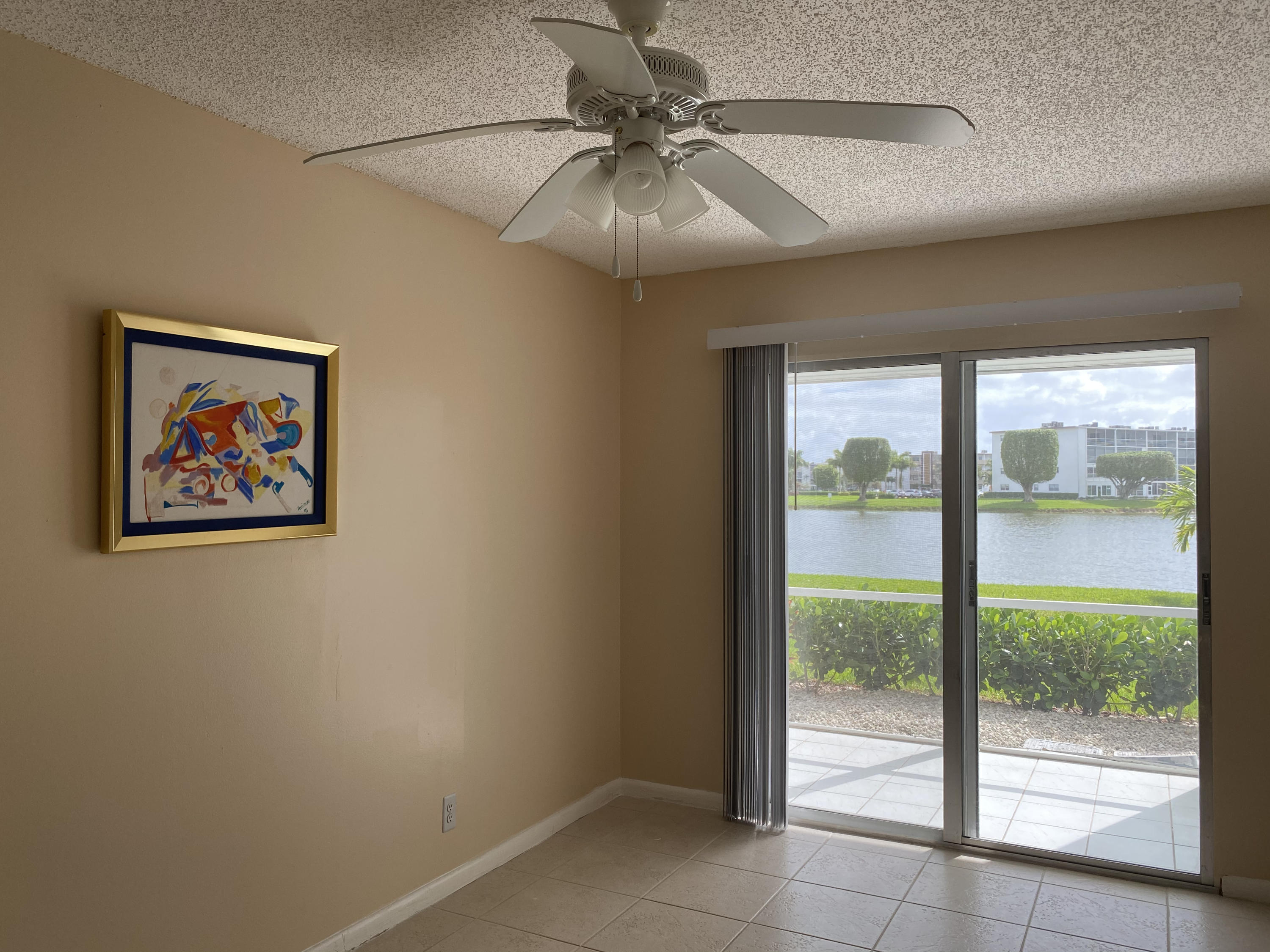 1028 Exeter, Unit 1028 Boca Raton, FL 33434 - Photo 11 of 23 63630428513__AFE670C3-38E4-4CDC-AA2F-117