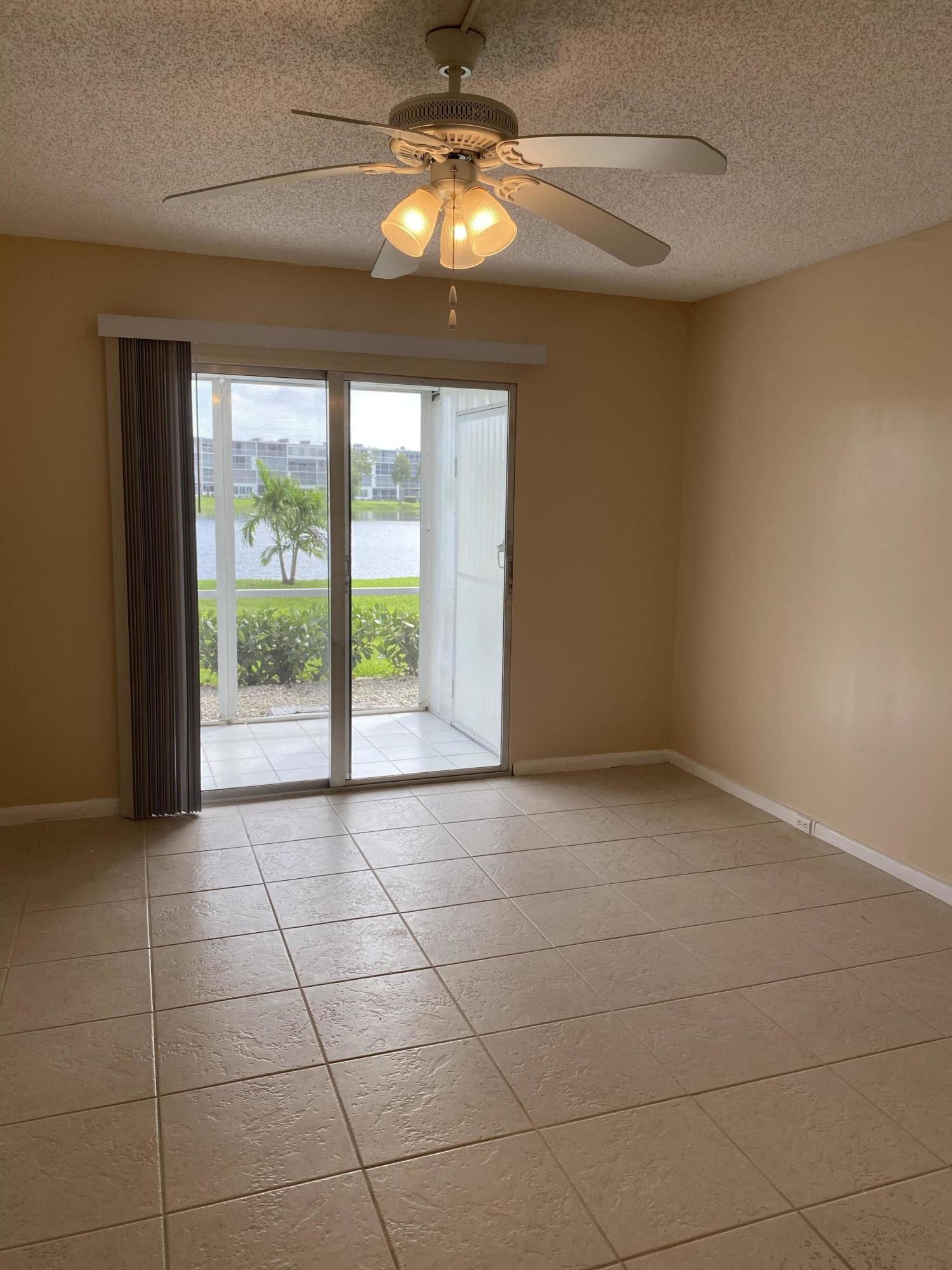 1028 Exeter, Unit 1028 Boca Raton, FL 33434 - Photo 12 of 23 Bedroom