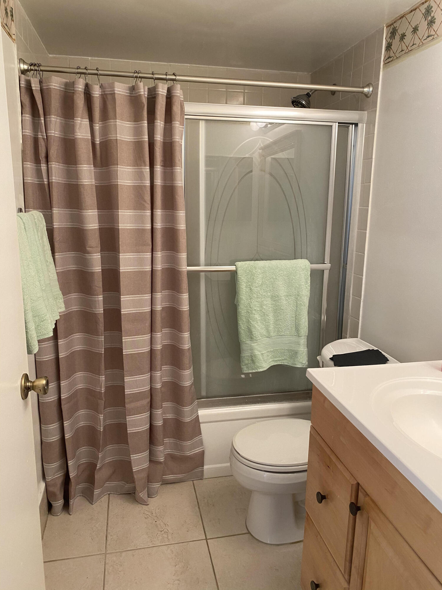 1028 Exeter, Unit 1028 Boca Raton, FL 33434 - Photo 13 of 23 IMG_3602