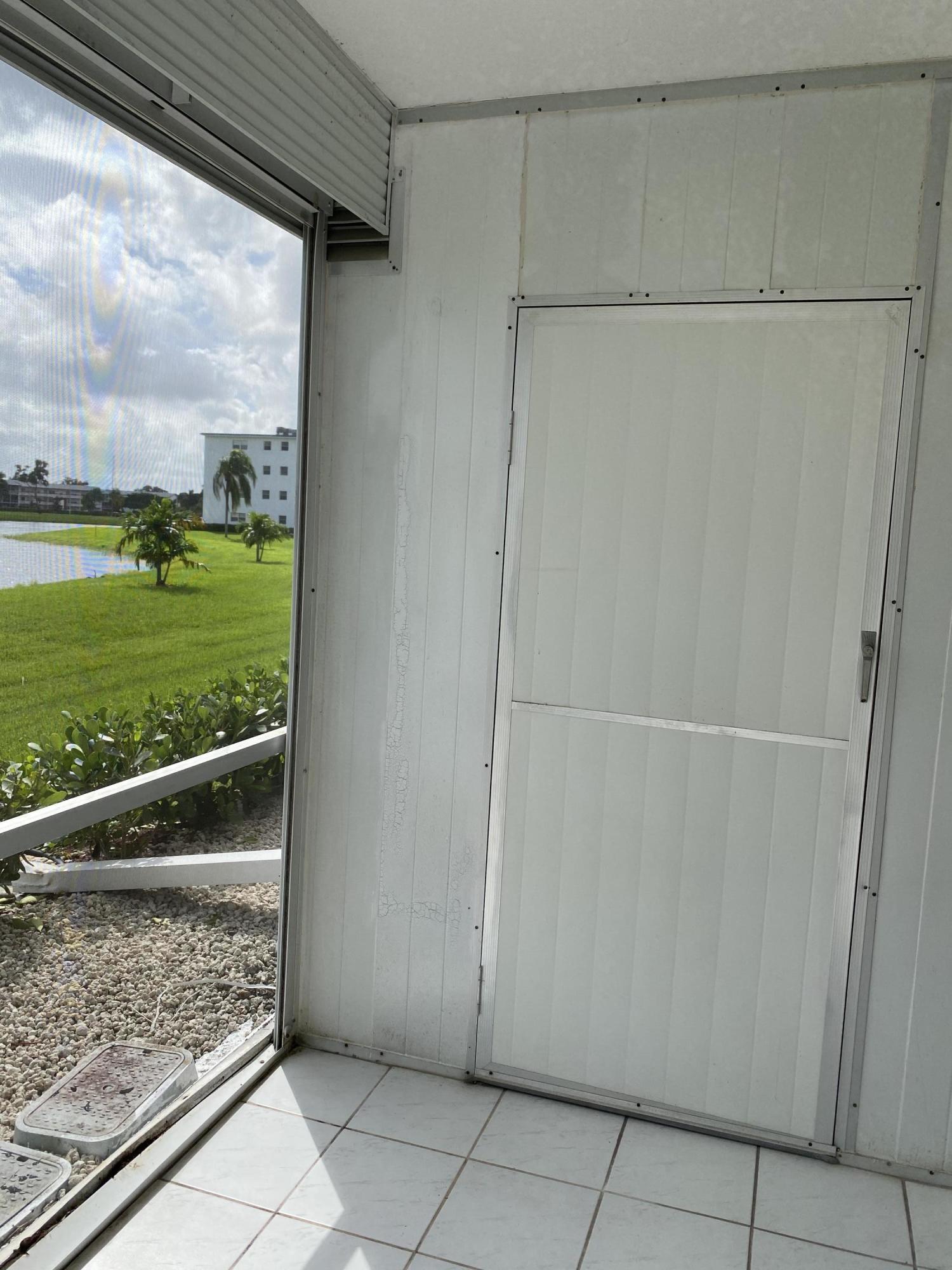 1028 Exeter, Unit 1028 Boca Raton, FL 33434 - Photo 18 of 23 Porch