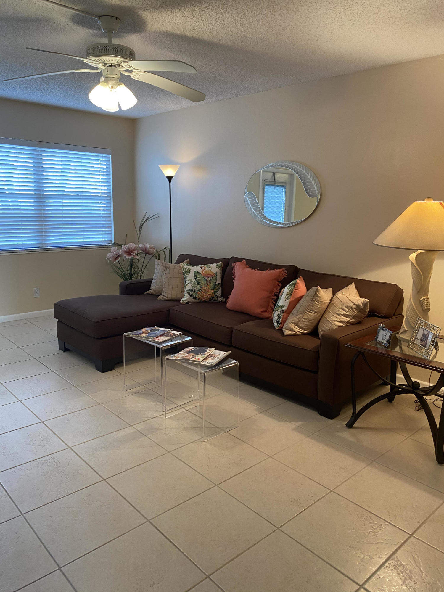 1028 Exeter, Unit 1028 Boca Raton, FL 33434 - Photo 9 of 23 IMG_3603
