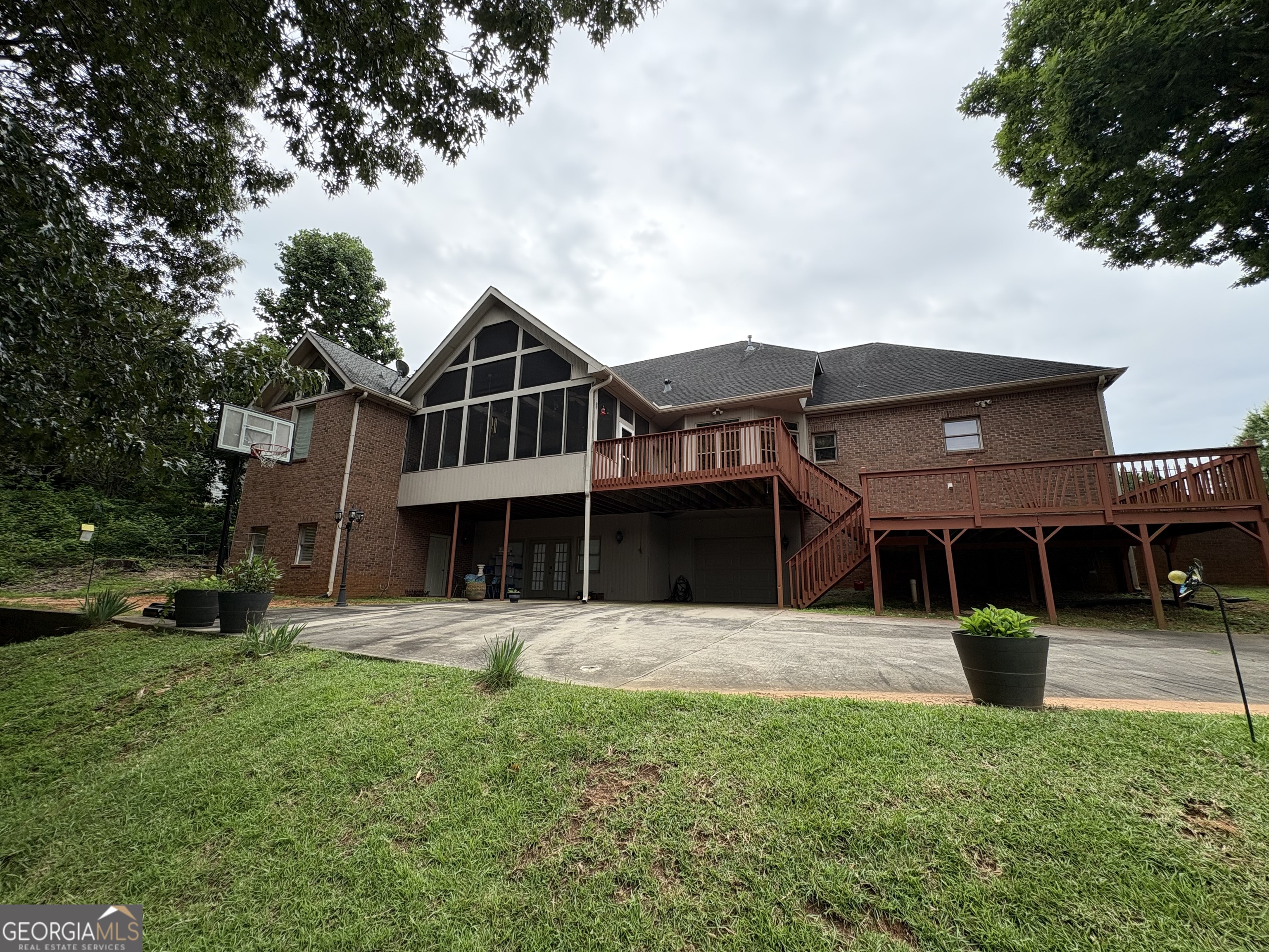 1434 Lost Bridge Road Southwest Marietta, GA 30008 - Photo 6 of 43