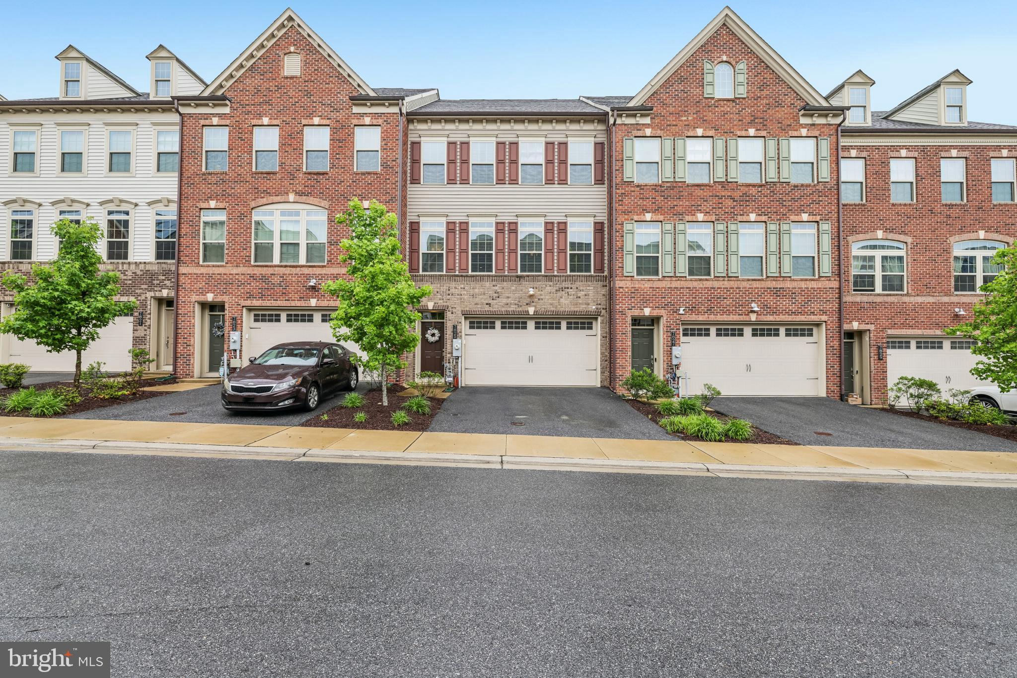 7825 Otterbein Way Hanover, MD 21076 - Photo 7 of 69