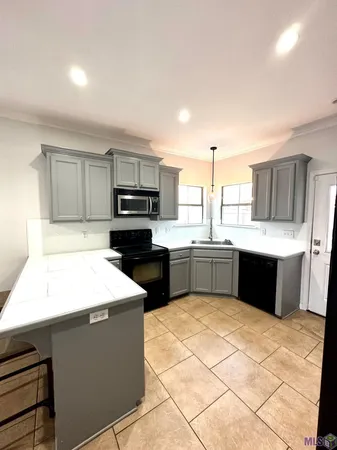 $1,850 | 40303 Crestridge Drive, Gonzales, LA 70737