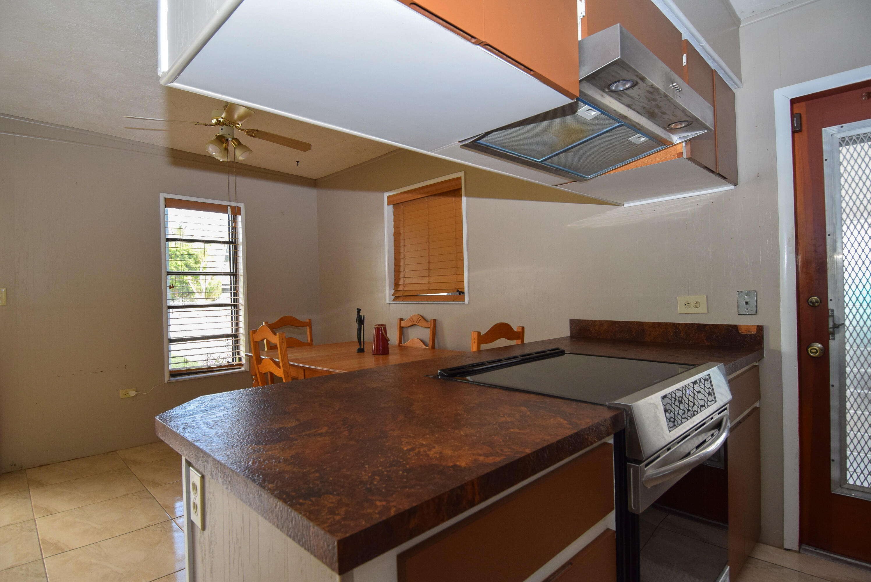 237 2nd Road Key Largo, FL 33037 - Photo 4 of 25 4