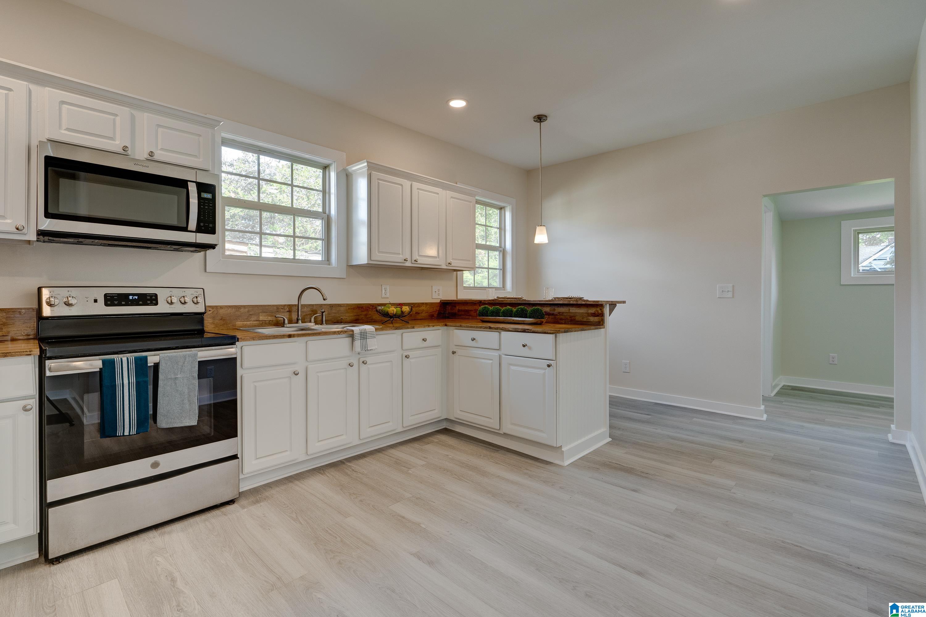 816 6th Way Birmingham, AL 35214 - Photo 13 of 32
