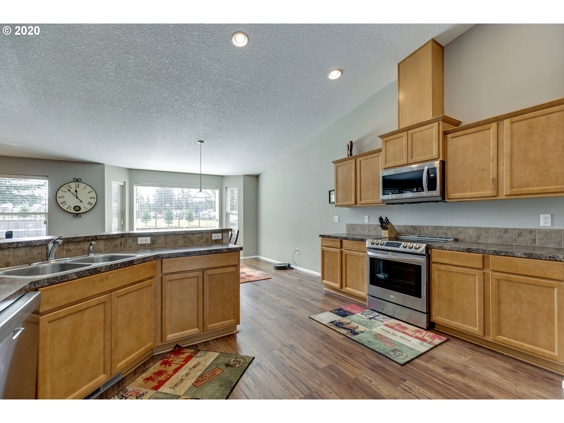 33540 Southeast Bryant Road Estacada, OR 97023 - Photo 16 of 29 Gallery Image 16