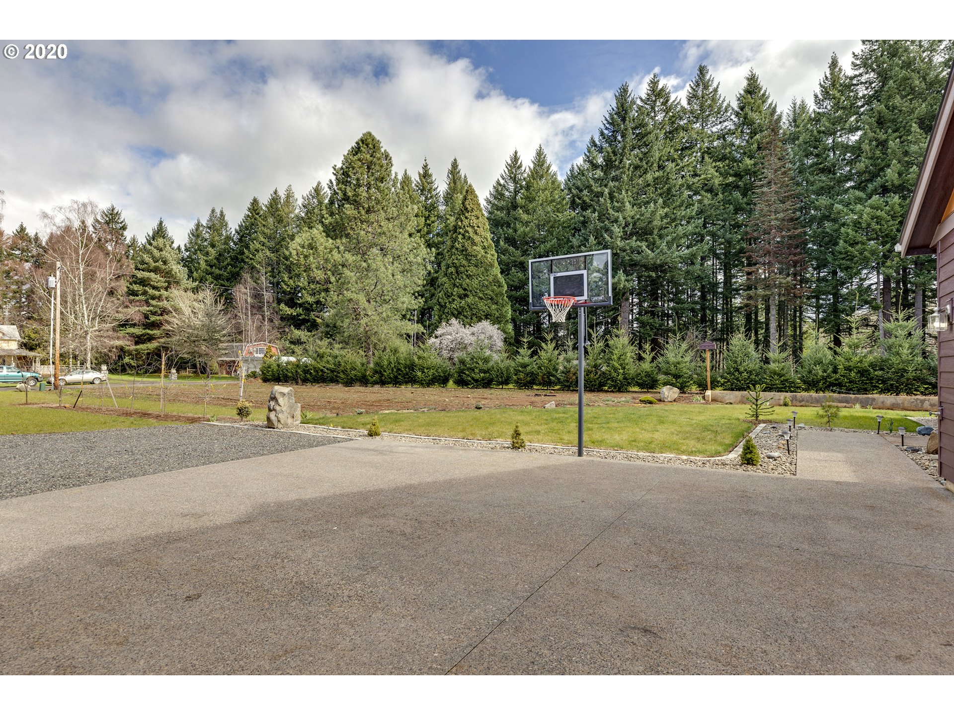 33540 Southeast Bryant Road Estacada, OR 97023 - Photo 3 of 29 Gallery Image 3