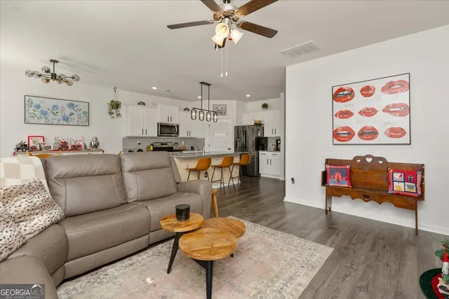 $329,900 | 219 Barnyard Way, Perry, GA 31069