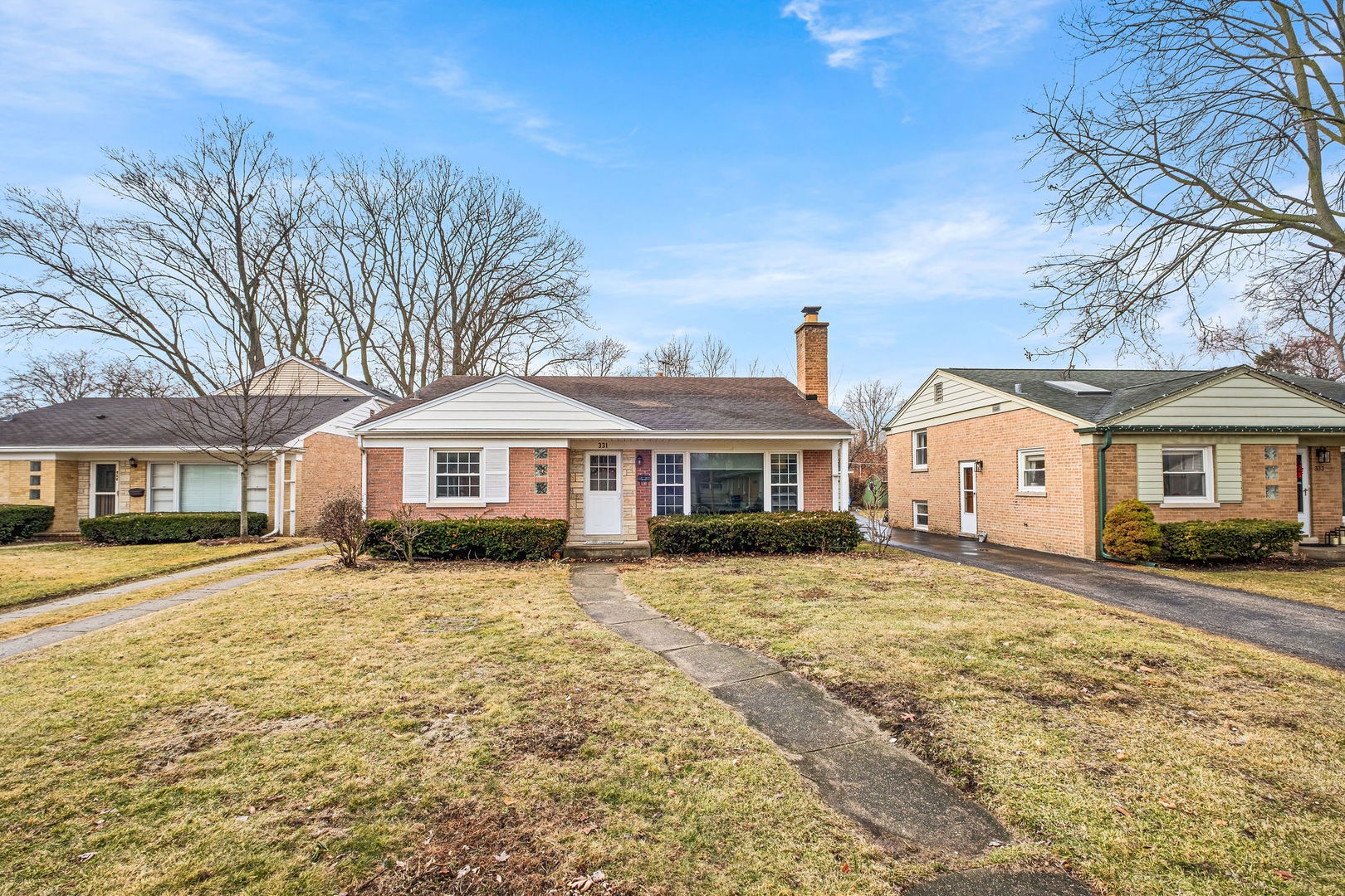331 Romona Road Wilmette, IL 60091 - Photo 1 of 19
