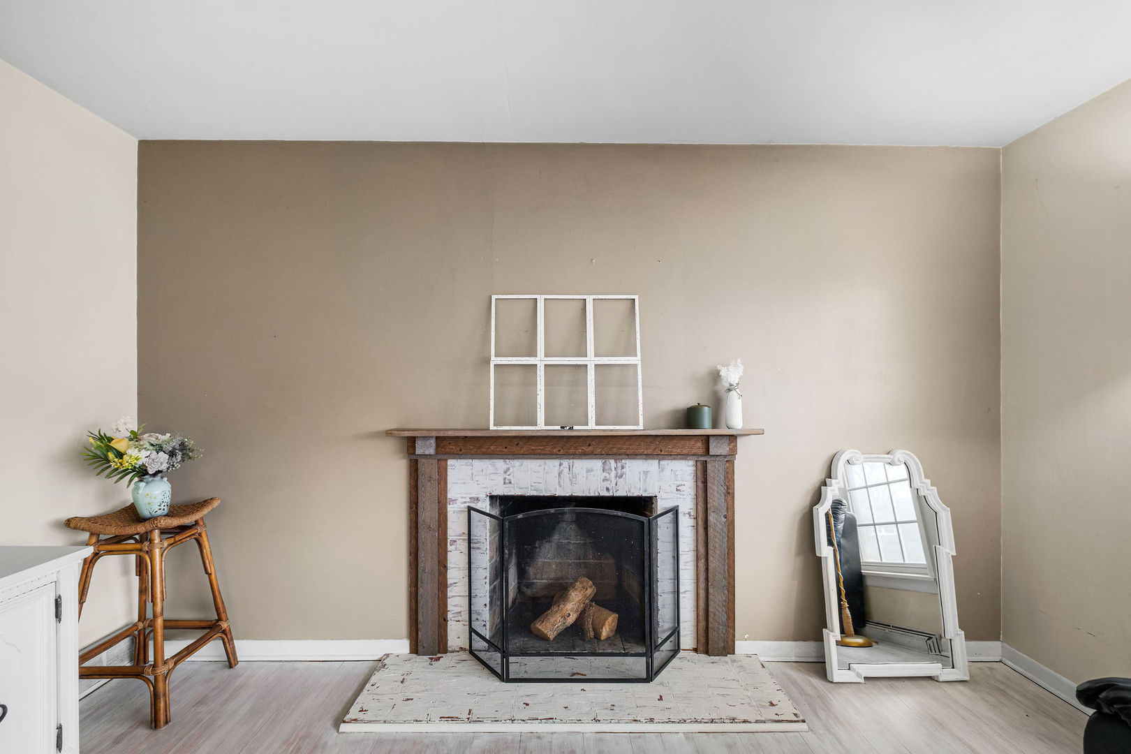 331 Romona Road Wilmette, IL 60091 - Photo 3 of 19