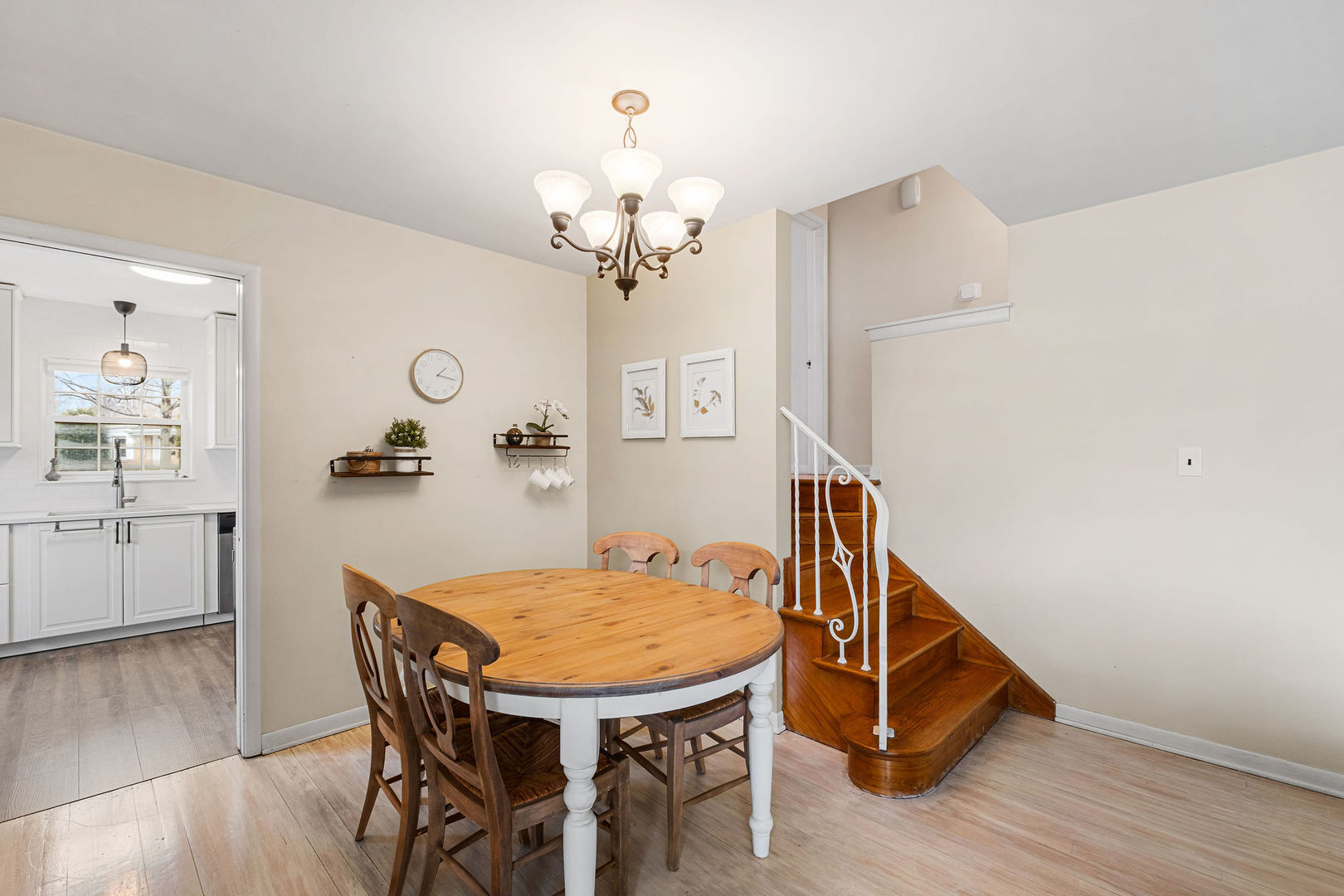 331 Romona Road Wilmette, IL 60091 - Photo 5 of 19
