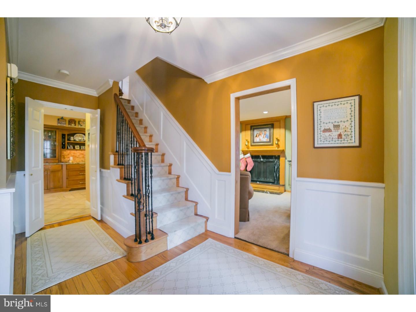 1717 Dillon Road Ambler, PA 19002 - Photo 5 of 25 Foyer