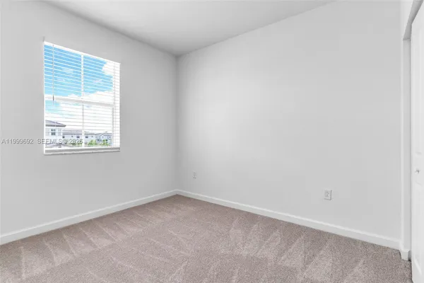 $2,390 | 2661 Southeast 28th Street, Homestead, FL 33035