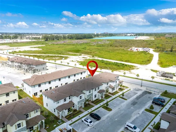 $2,390 | 2661 Southeast 28th Street, Homestead, FL 33035