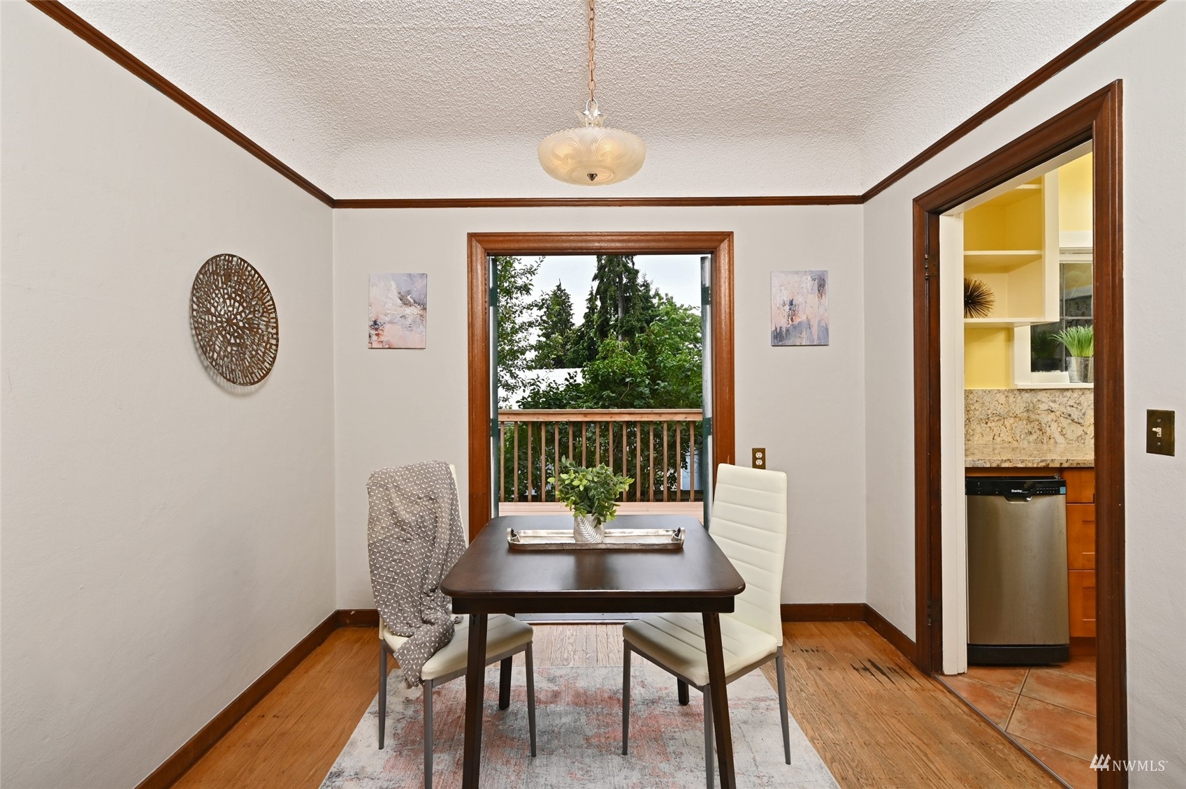 2113 North 40th Street Seattle, WA 98103 - Photo 13 of 37 Gallery Image 13