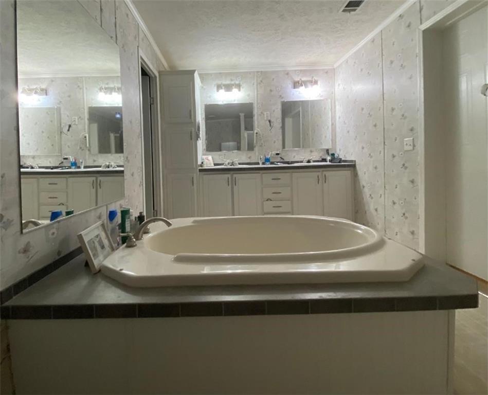 142 Billy Rush Road Deville, LA 71328 - Photo 8 of 11