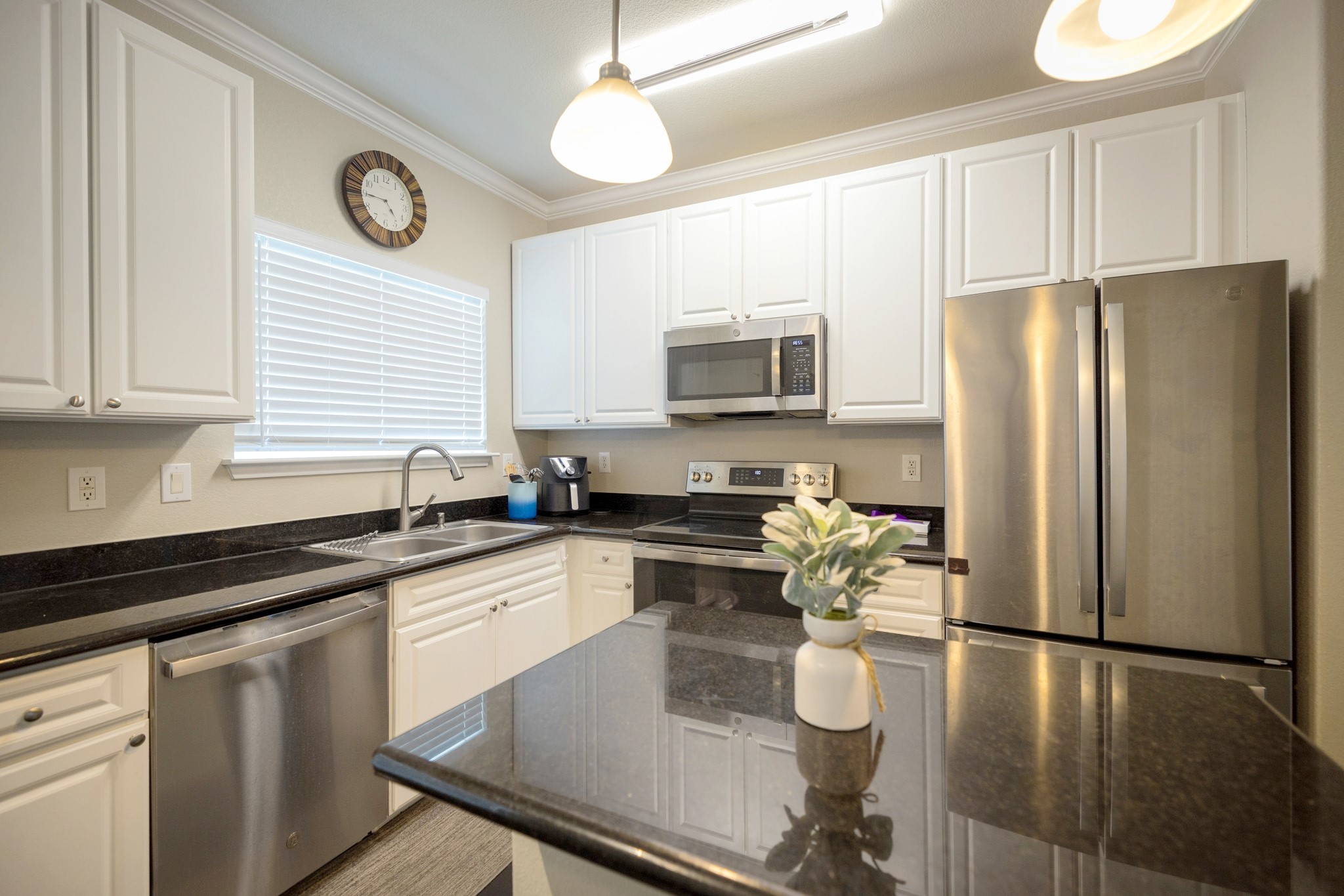 9200 Westheimer Road, Unit 1005 Houston, TX 77063 - Photo 7 of 35
