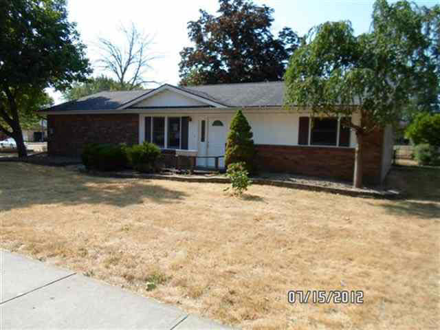 306 West Main Street Butler, IN 46721 - Photo 1 of 25