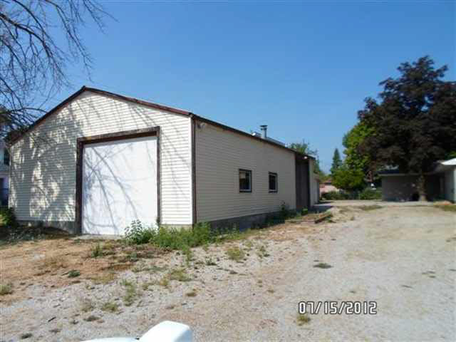 306 West Main Street Butler, IN 46721 - Photo 16 of 25