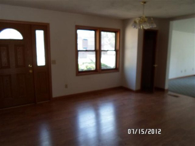 306 West Main Street Butler, IN 46721 - Photo 6 of 25
