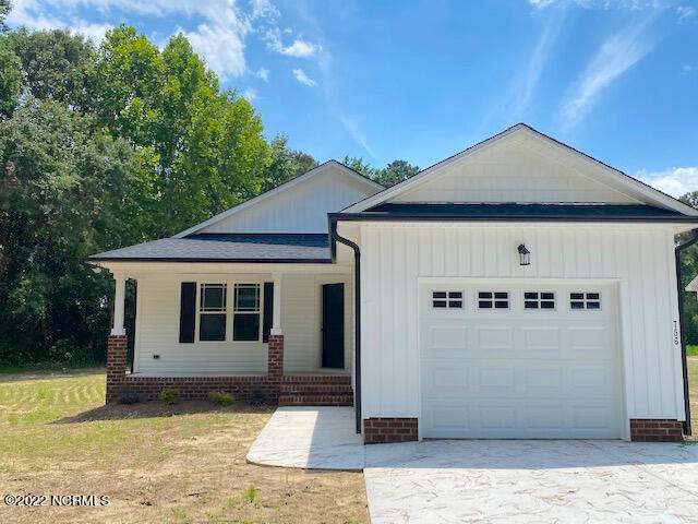 756 Bear Road Benson, NC 27504 - Photo 2 of 25 A b Front