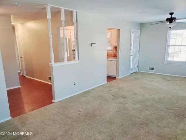 $2,400 | 912 Wellington Place, Aberdeen, NJ 07747