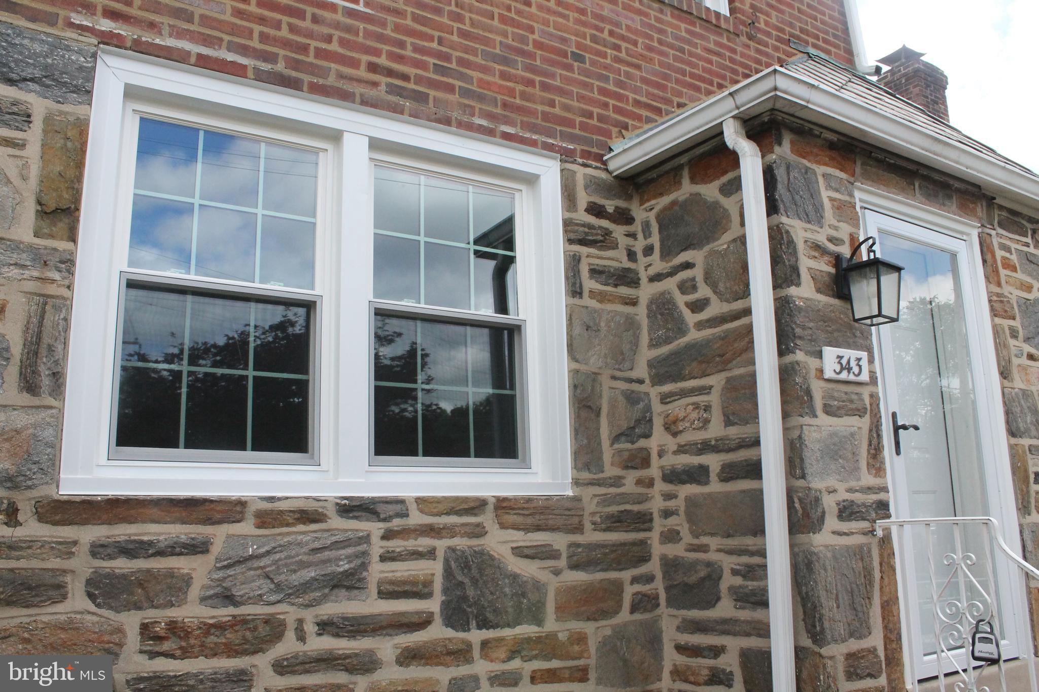 343 Hampden Road Upper Darby, PA 19082 - Photo 3 of 17