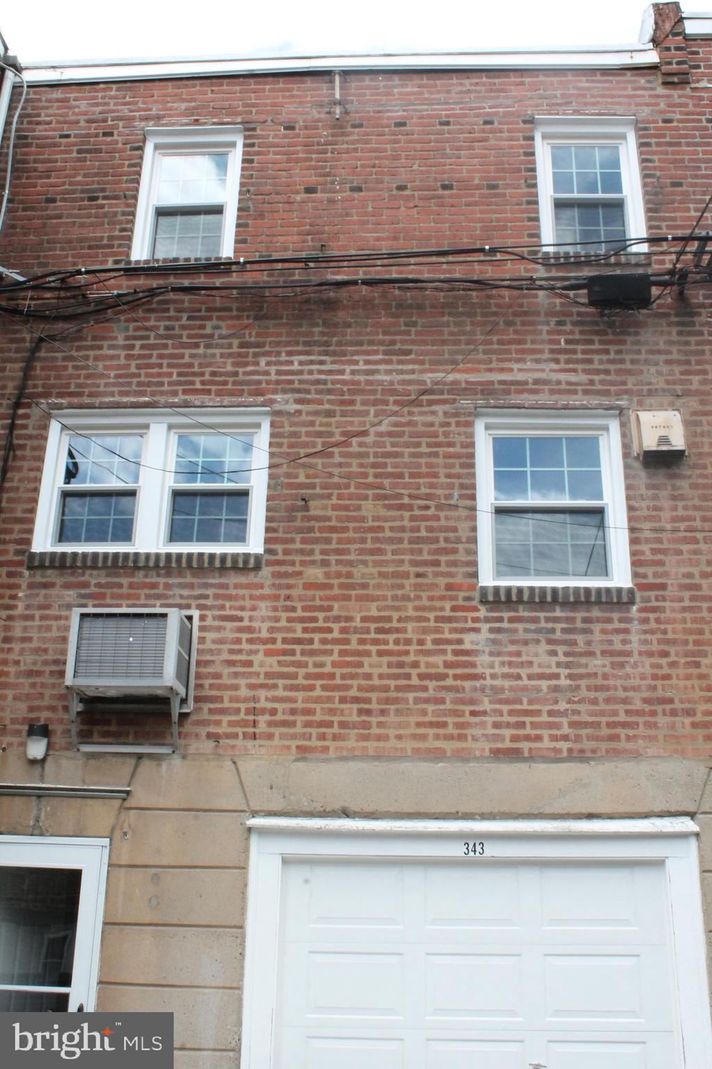 343 Hampden Road Upper Darby, PA 19082 - Photo 4 of 17