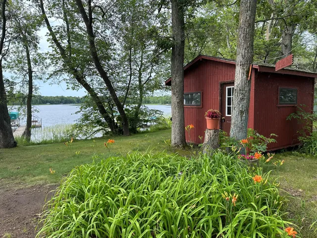 $489,000 | 51992 209th Place, McGregor, MN 55760