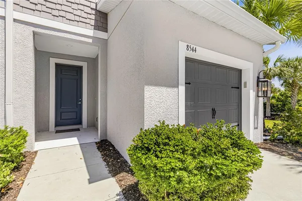 $2,400 | 8544 Canyon Creek Trail, Parrish, FL 34219