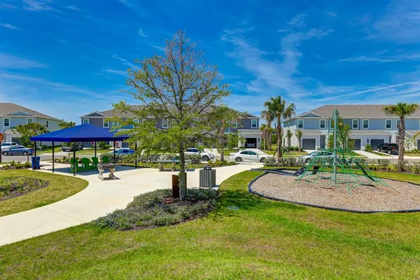 $2,400 | 8544 Canyon Creek Trail, Parrish, FL 34219