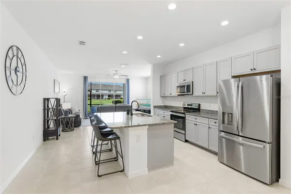 $2,400 | 8544 Canyon Creek Trail, Parrish, FL 34219