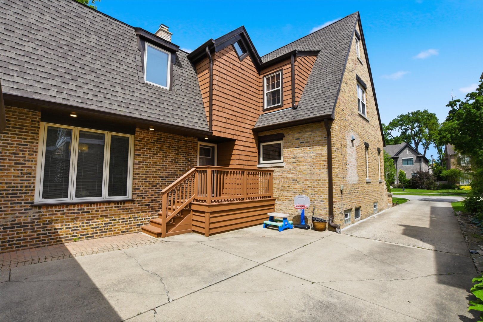 822 South Chester Avenue Park Ridge, IL 60068 - Photo 34 of 38