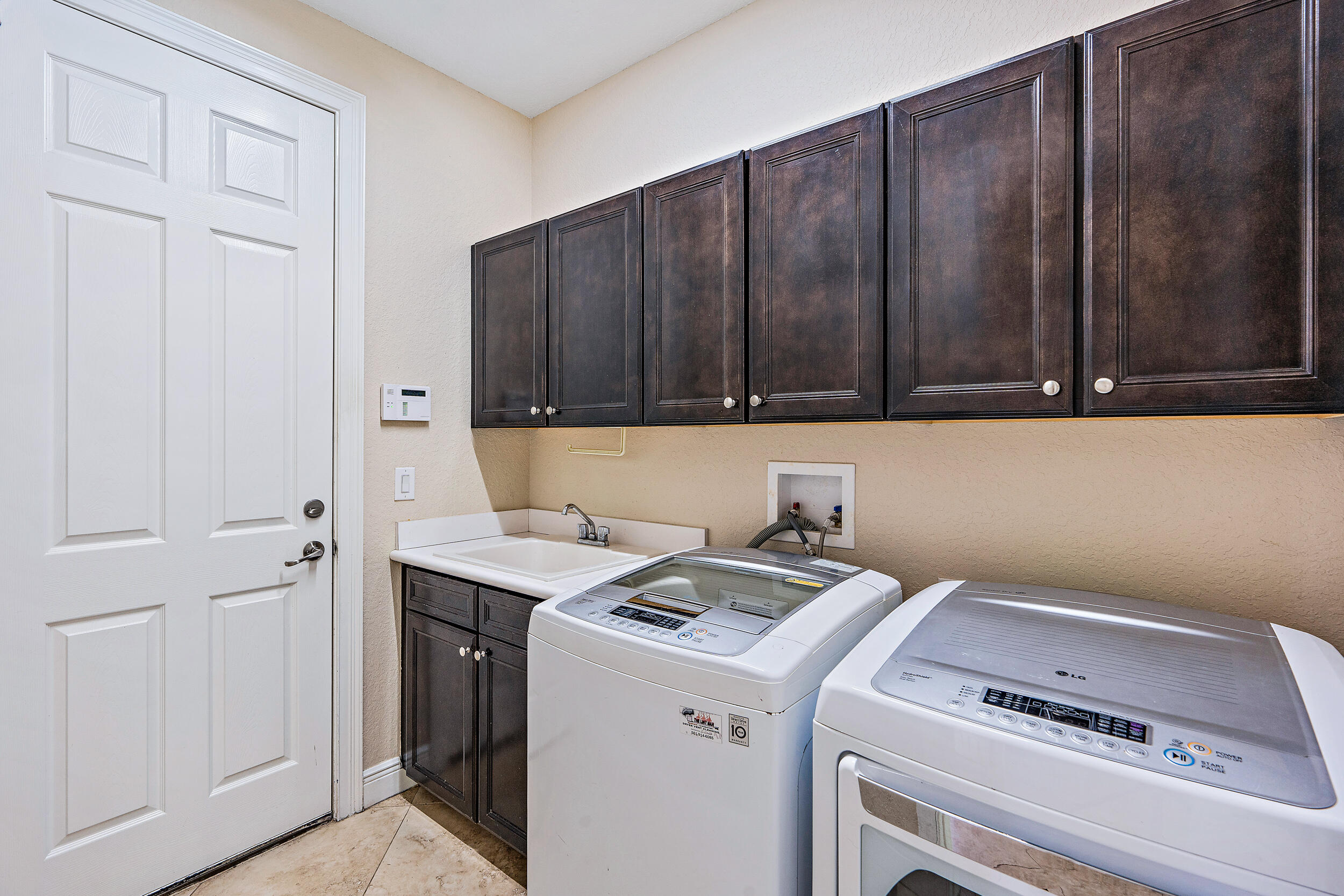 111 Manor Circle Jupiter, FL 33458 - Photo 21 of 48 111 Manor Cir MLS-39