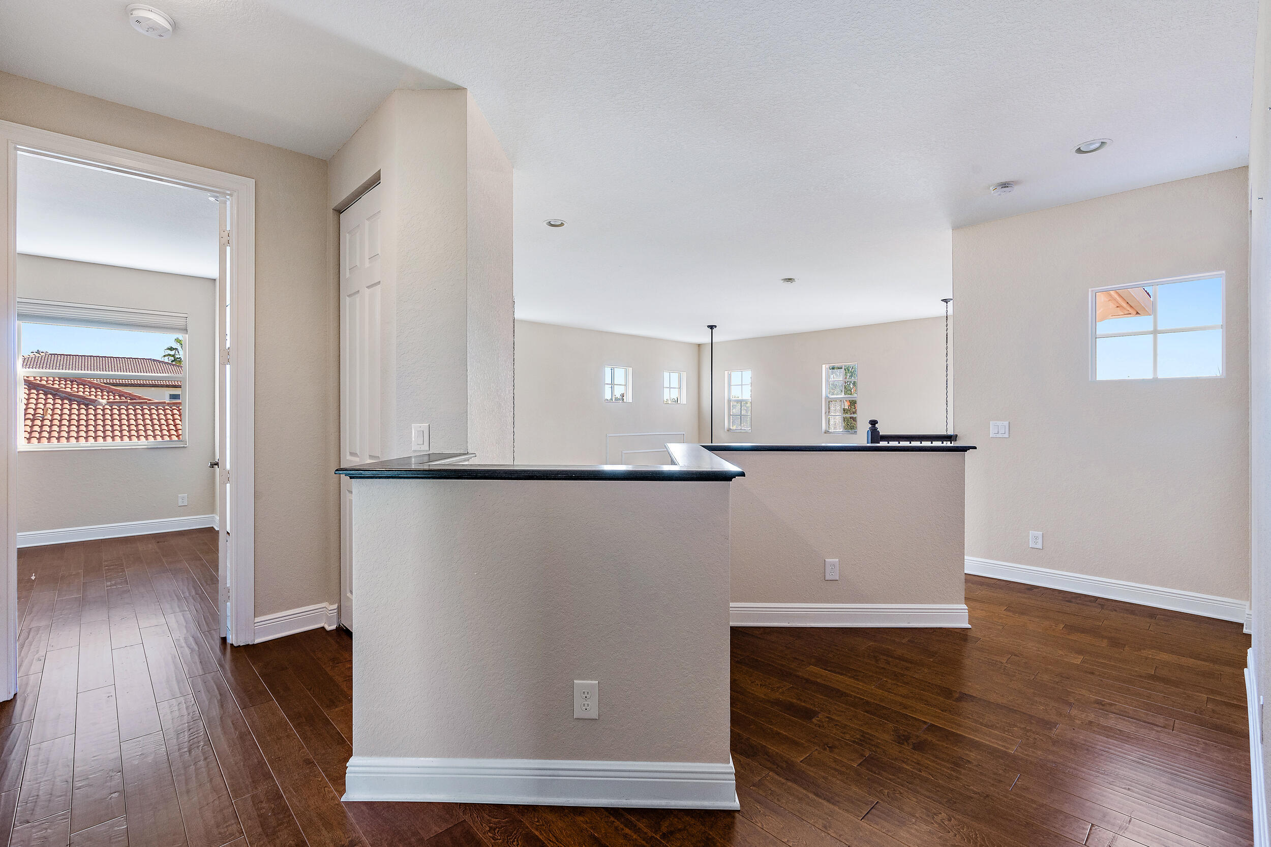 111 Manor Circle Jupiter, FL 33458 - Photo 34 of 48 111 Manor Cir MLS-12