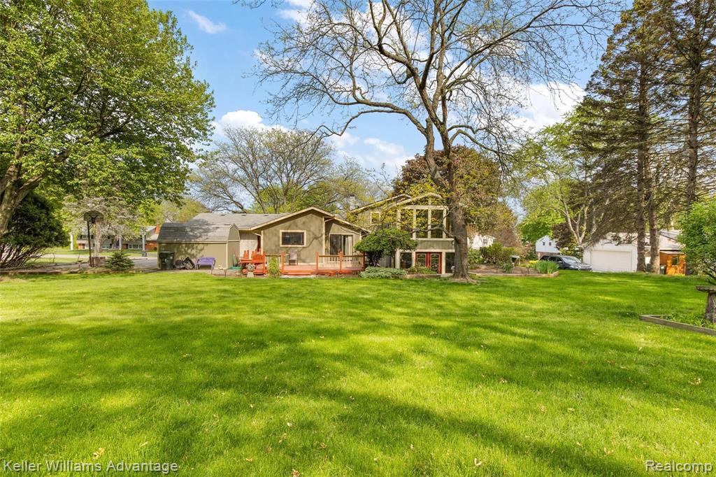 112 East Maryknoll Road Rochester Hills, MI 48309 - Photo 39 of 47