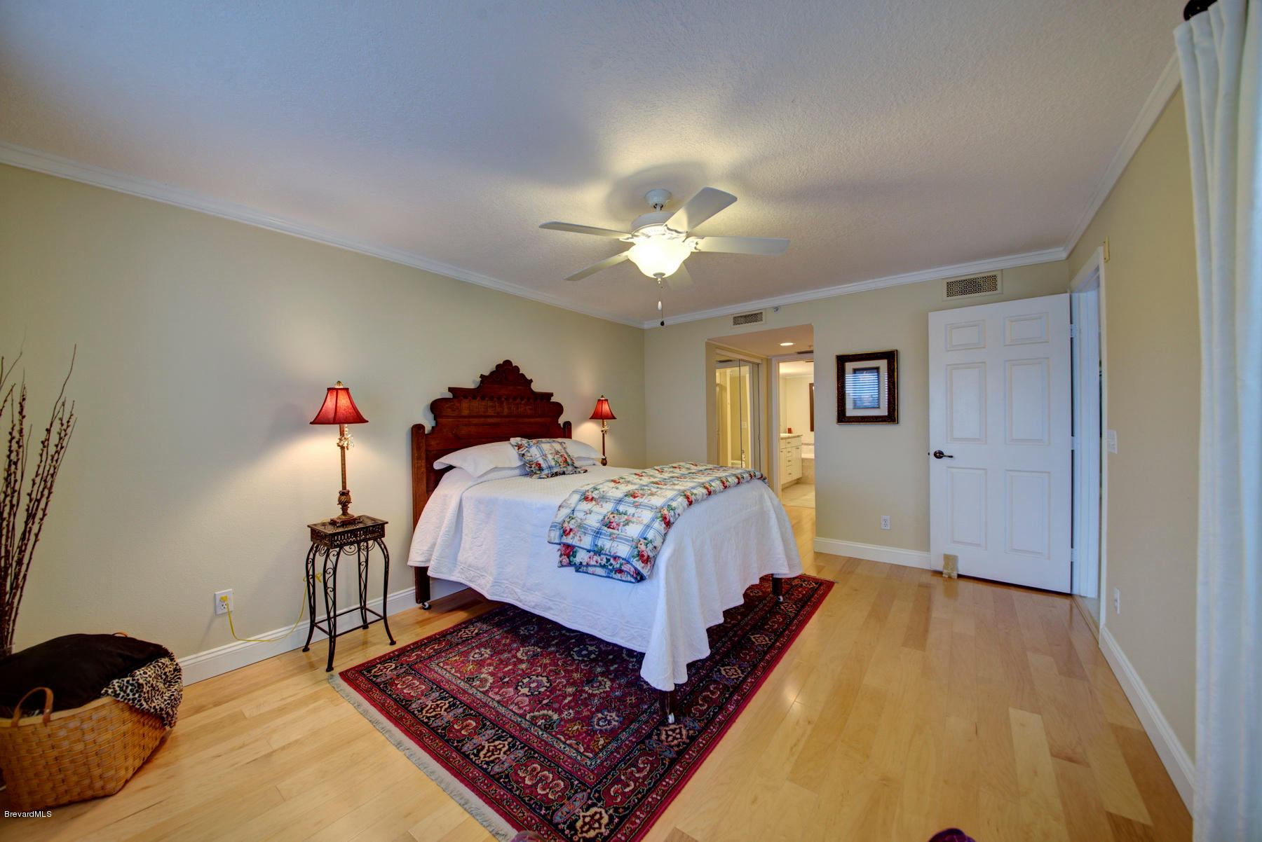 104 Riverside Drive, Unit 204 Cocoa, FL 32922 - Photo 18 of 27 Master_Suite