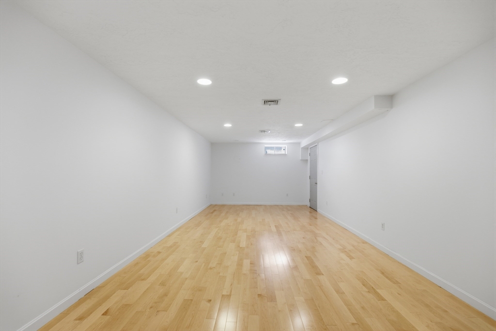 81 Parish Road Needham, MA 02494 - Photo 22 of 34