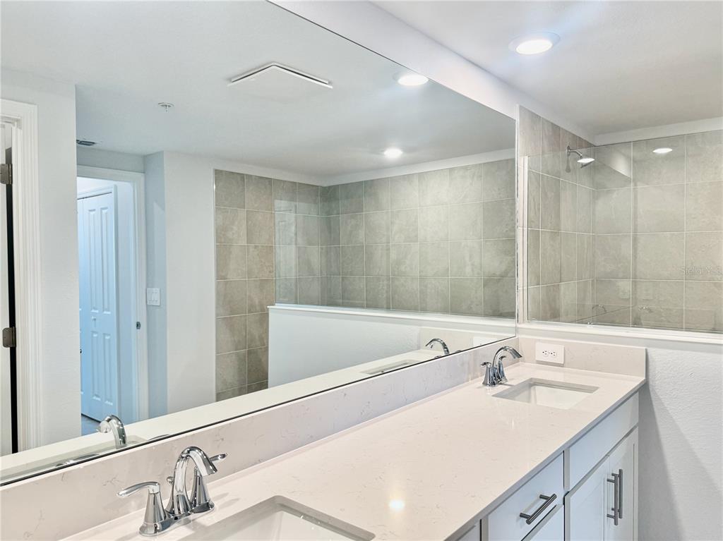 19230 Cherrystone Way, Unit 101 Lakewood Ranch, FL 34211 - Photo 8 of 31 Gallery Image 8