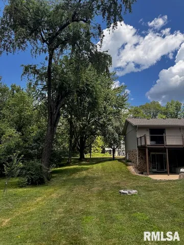 $220,000 | 1415 East Sycamore Street, Canton, IL 61520