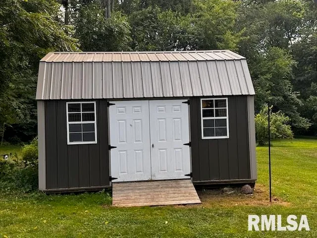 $220,000 | 1415 East Sycamore Street, Canton, IL 61520