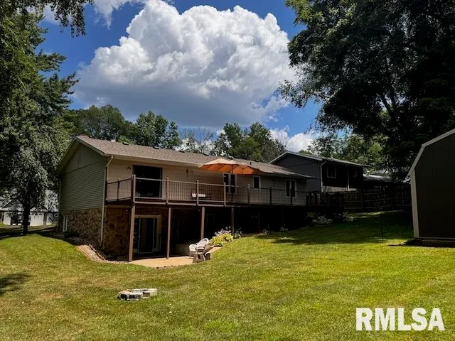 $220,000 | 1415 East Sycamore Street, Canton, IL 61520