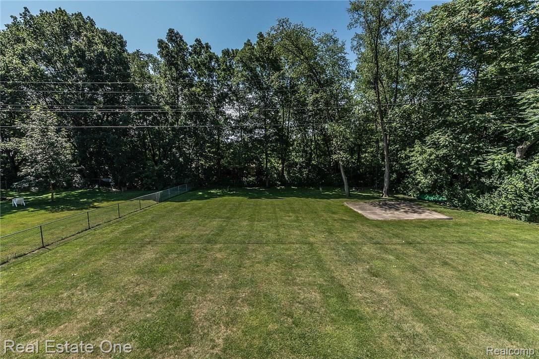 7784 South Eston Road Clarkston, MI 48348 - Photo 32 of 38 34.jpg