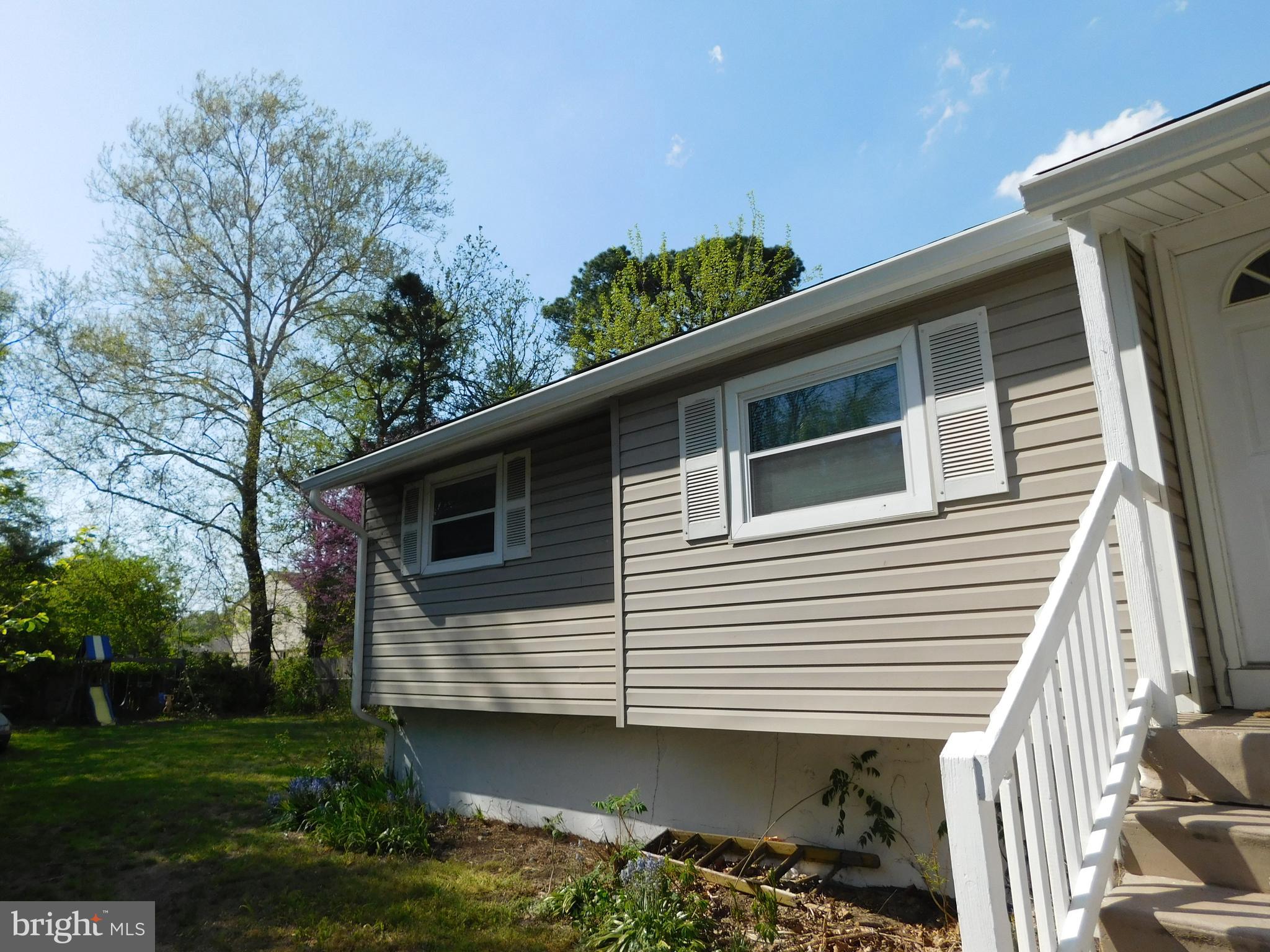 39 Wilson Road Clementon, NJ 08021 - Photo 3 of 27