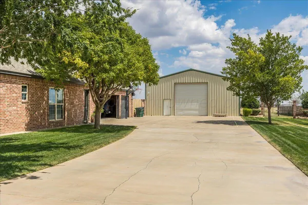 $1,850,000 | 17701 White Wing Road, Canyon, TX 79015